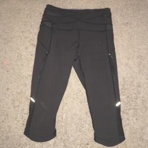 Lululemon crop leggings
